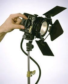 Lowel Pro Light P2 10 Film Video Lighting 200W Compact