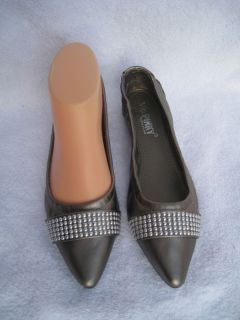 Gray Flat Shoes Via Pinky Size 5 10