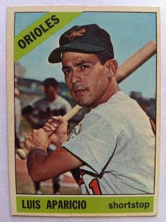 Luis Aparicio 1966 Topps 90 EXMT Condition 66 Topps Baltimore Orioles
