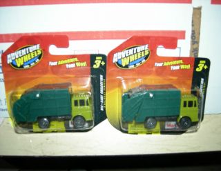 Maisto Garbage Truck Lot of 2 1 64 Scale