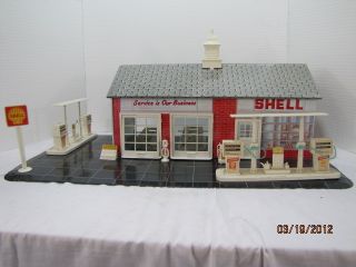 Vintage Wolverine Toy Shell Gas Station Tin Litho Nice You Gotta LoOk