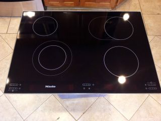 Miele KM5656 30 in Electric Cooktop
