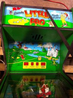 Mini Pro Golf Novelty Pinball Game by Bromley
