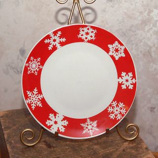 Norfolk Red Snowflake Christmas Dinner Plates Dishes 10 1/2 Diameter