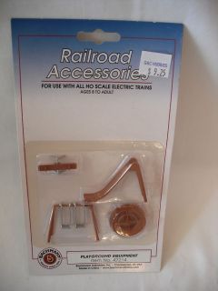 New Bachmann 42214, Playground Equipment, H.O. HO Scale