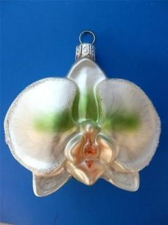 WHITE FLOWER ORCHID GERMAN BLOWN GLASS CHRISTMAS TREE ORNAMENT