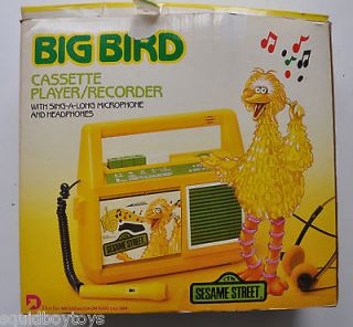 SESAME STREET / BIG BIRD Cassette Player / Recorder 1986 Daylin   rj