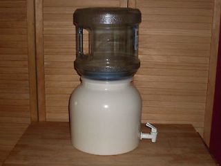  Desi gn White Crock / Dispenser & water Bottle Spigot Faucet Valve