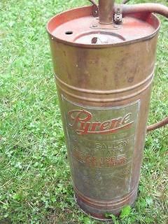 Pyrene model T23 2 1/2 Gal. Pump type Fire Extinguisher ( EMPTY