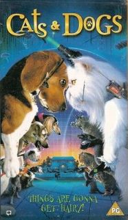 CATS AND DOGS   VHS VIDEO
