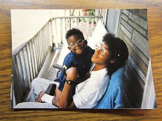PHOTO AFRICAN AMERICAN BOY CHILD YOUNG MOTHER AND CHILD 1990 3 1/2 X 5