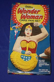 Wilton  Wonder Woman  Cake Pan Set  In Original Box  DC Comics  Baking