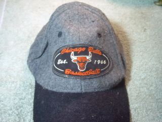 Chicago Bulls NBA Sport Specialtis Hat Cap gray leather strap buckle