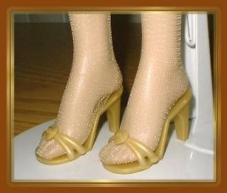 FREE U.S. SHIPPING Gold Doll Shoes for KITTY COLLIER DeeAnna Denton