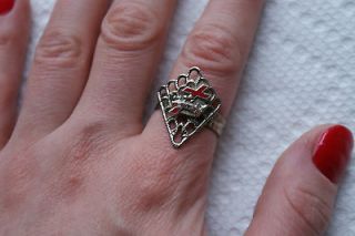 Old Vintage Ring D of I Daughters of Isabella Red Cross Crown Knight