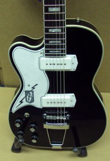 Eastwood Airline Tuxedo Lefty Electric Guitar
