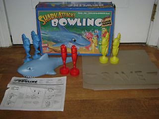 Shark Attack Bowling Game   1991 Milton Bradley   Works