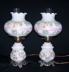 TWO GONE WITH THE WIND PINK ROSE TABEL LAMPS