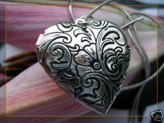 Elegant Flower Heart Love Silver Picture Locket Charm Pendant Necklace