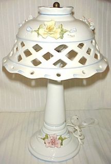 Adorable Shabby Chic Capodimonte Table Lamp, Signed