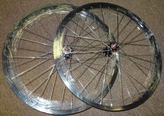 Sun Rhyno Lite Wheels 24 x 1 75 for BMX Cruiser Race Bike Flip Flop