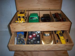  Cars 1 24 Scale Wooden Case W Extra Wheels Motors and 3 Controllers