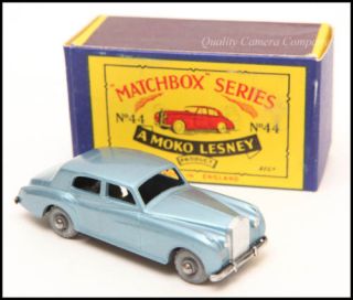 Moko Lesney Matchbox 44A Rolls Royce Silver Cloud in Original
