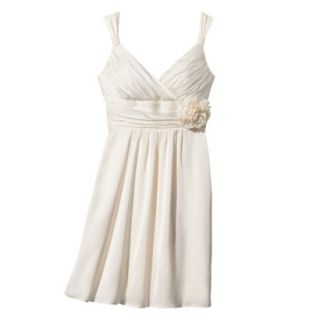 TEVOLIO Womens Satin V Neck Dress with Removable Flower   Off White   2
