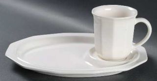 Pfaltzgraff Heritage White Snack Plate & Mug Set, Fine China Dinnerware   Stonew