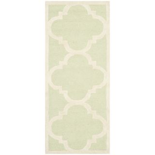 Safavieh Handmade Moroccan Cambridge Light Green/ Ivory Wool Rug (26 X 6)